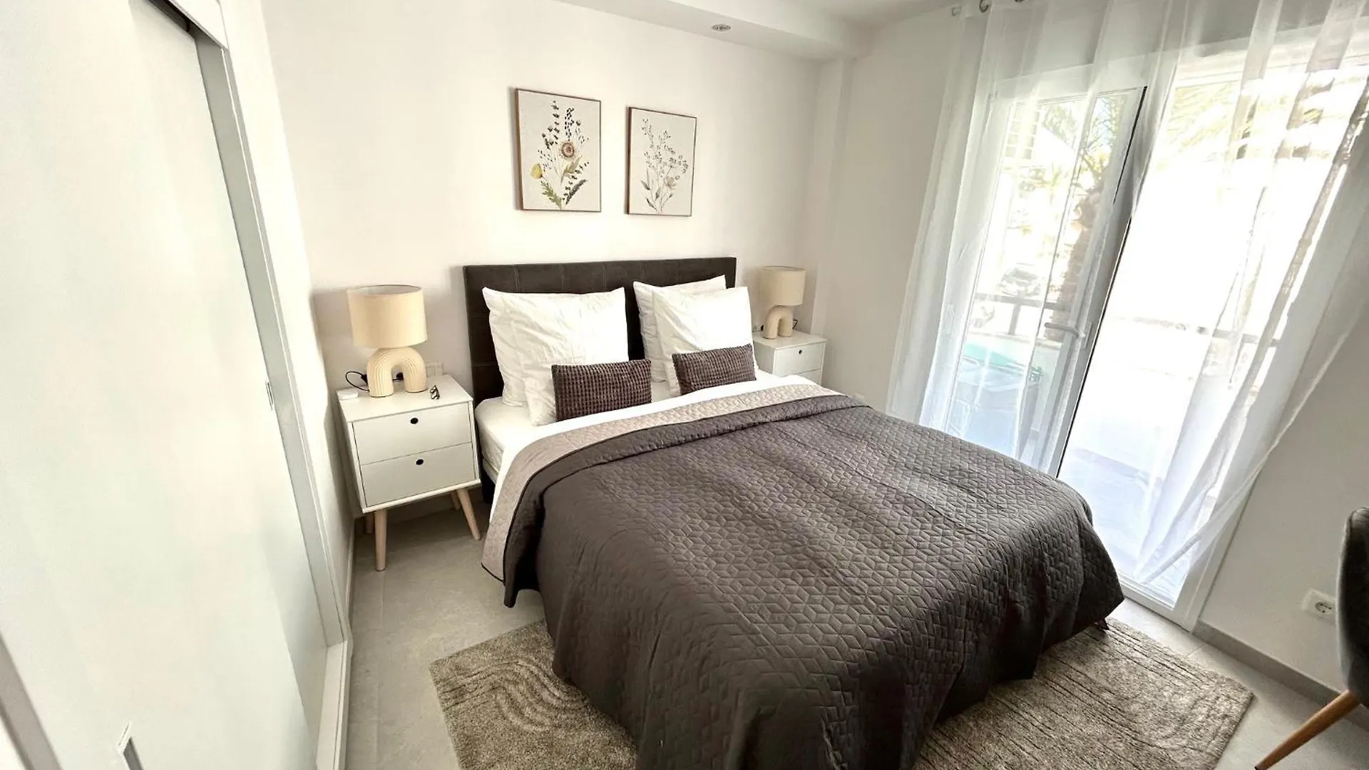 Apartamento Nelu En Zona Parador Nerja